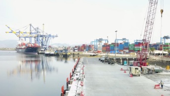 Imagen de un puerto marítimo ubicado en la Isla Trinitaria de Guayaquil. (ShibataFenderTeam (Youtube))