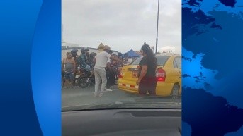 El estudiante fue atacado en la avenida Bolívar Madero Vargas, en Machala. (Captura de video)