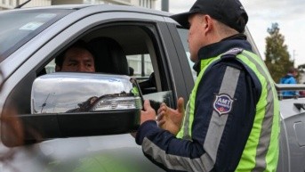 Los agentes de tránsito se ubicarán en zonas estratégicas para los operativos, este 26 de diciembre.