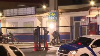 Imagen de un crimen en una gasolinera del norte de G (Televistazo)