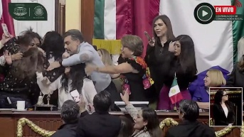 Riña entre diputados de PAN y Morena. (Congreso CDMX)