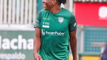 Bryan Quiñónez no volverá a jugar en los próximos seis meses en el fútbol ecuatoriano. (Redes sociales)