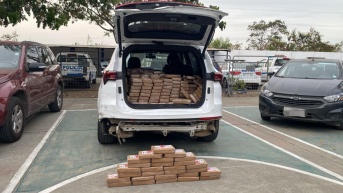 El comandante general de la Policía Nacional, Pablo Dávila, señaló que el cargamento iba a ser enviado al extranjero. (Ecuavisa)