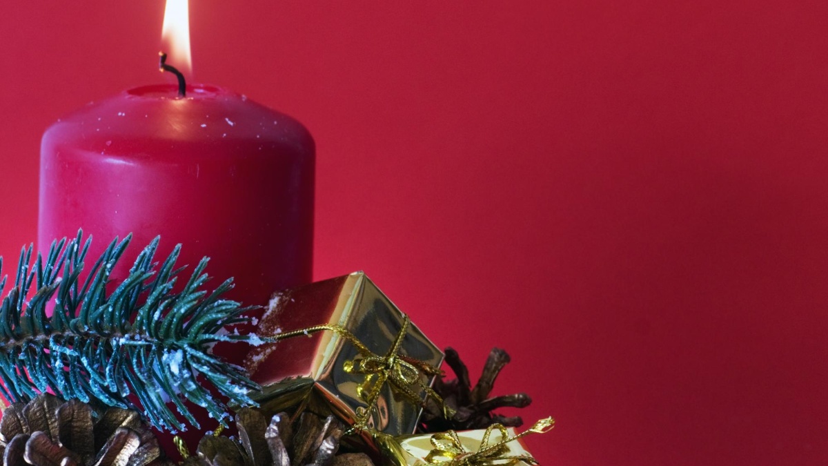 Las velas forman parte de la celebración del Adviento. (Freepick)
