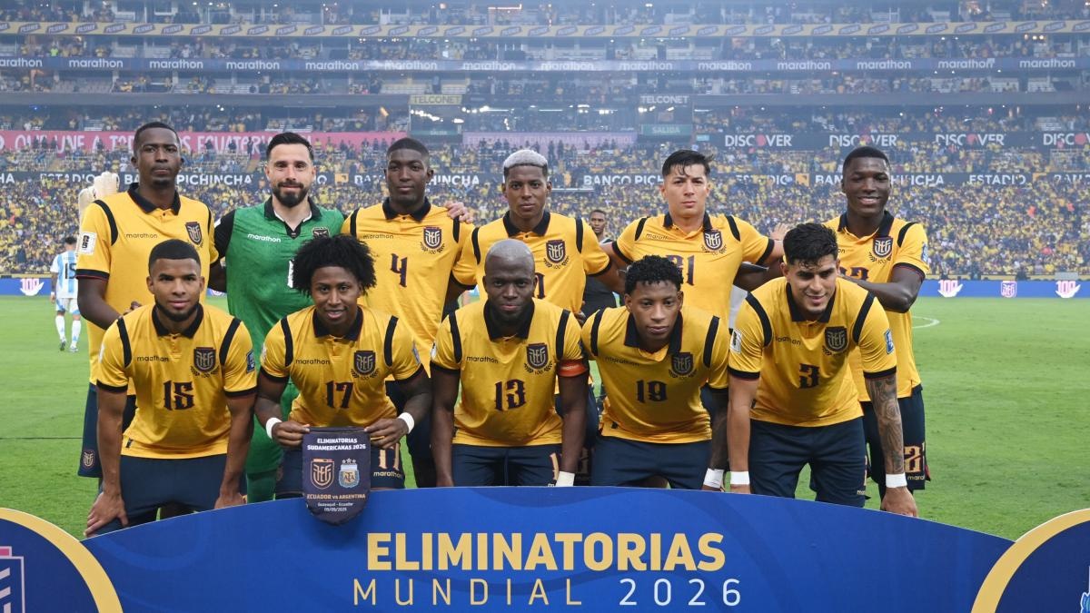 Jugadores de la selección de Ecuador previo a un partido por Eliminatorias Sudamericanas (Foto: Internet)