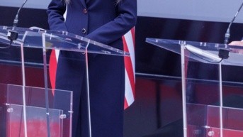 La secretaria de Seguridad Nacional de Estados Unidos, Kristi Noem. (OLIVIER MATTHYS / EFE)