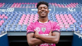 Djorkaeff Reasco, nuevo delantero de IDV. (IDV)