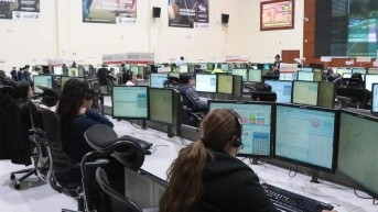 Los operadores del CU 911 se mantendrán en alerta durante el feriado de Navidad. (Cortesía del ECU 911)