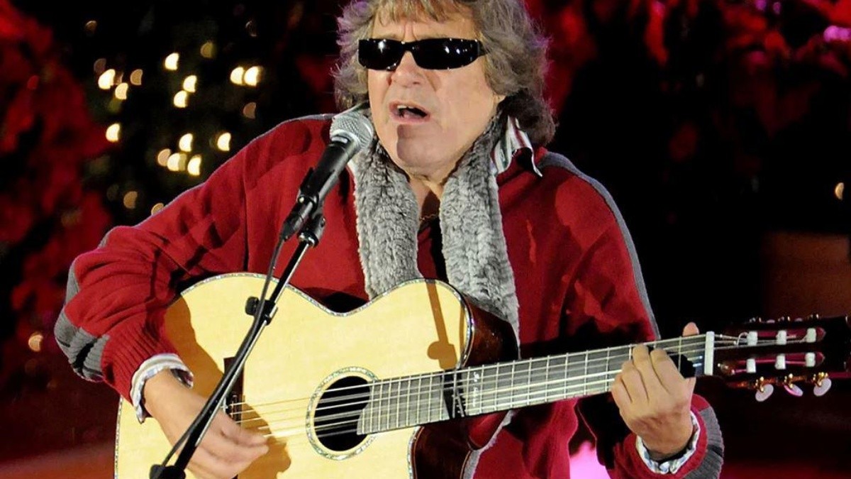 La historia oculta de Feliz Navidad, el himno navideño que convirtió a José Feliciano en un ícono latino. (WEB)