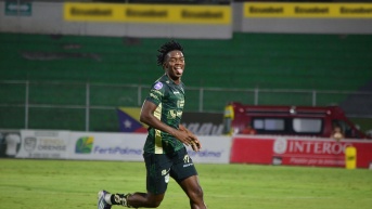 Barcelona SC analizará millonarias ofertas por la venta de Bruno Caicedo. (API)