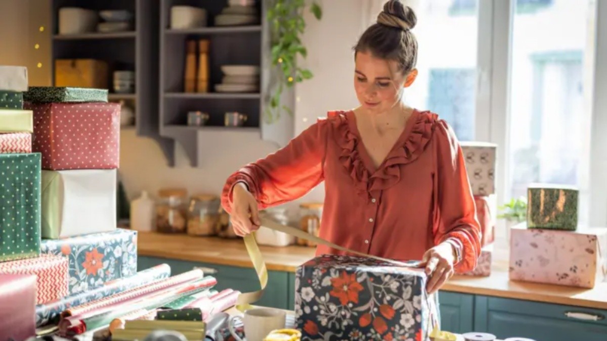 La matemática puede ayudarnos a ser más exactos al momento de envolver los regalos de Navidad. (Getty Images)