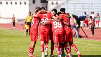 El Nacional pagó a sus jugadores el sueldo de diciembre de 2025. (API)