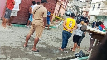 Dos policías fueron asesinados durante el feriado de Navidad en Esmeraldas. (Cortesía)