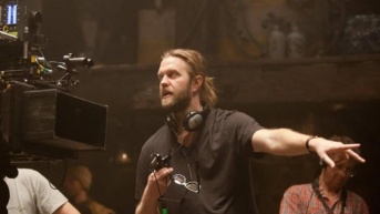 Carl Erik Rinsch dirigió la película 47 Ronin. (RRSS)