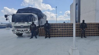 Policía Nacional realizo la incautación de mas de mil cajas de cerveza de contrabando