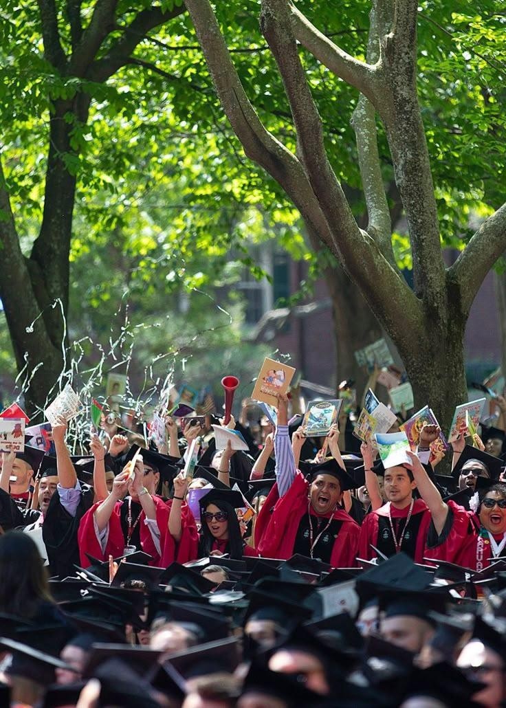 Fotografía de la ceremonia de graduación 2023 de la universidad de Harvard. (Fuente: Web )