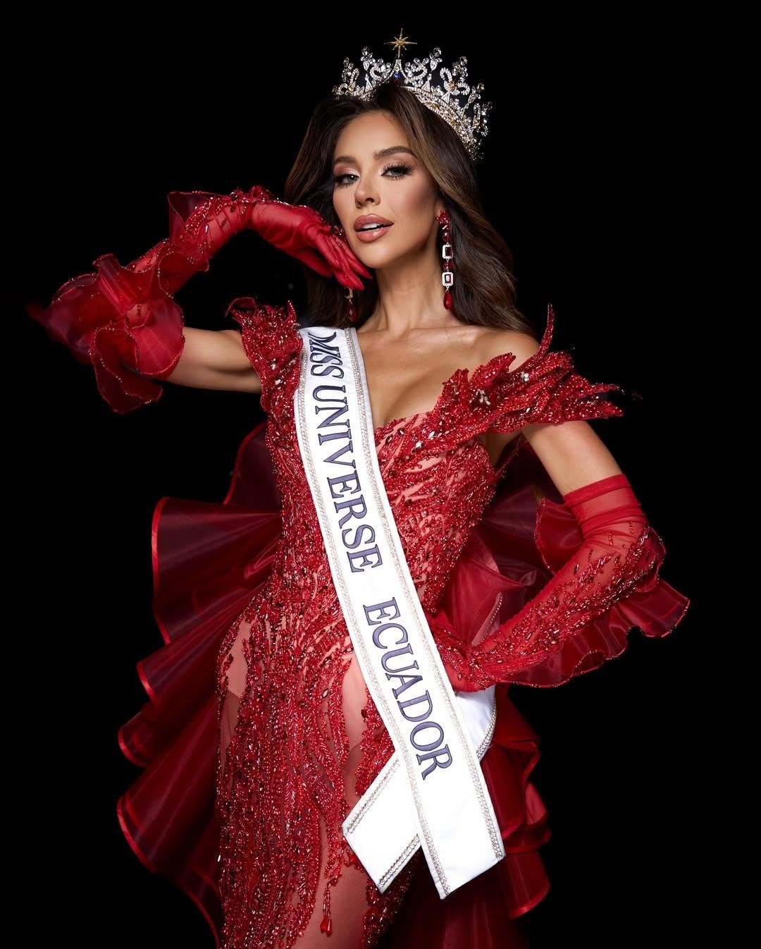 Nadia Mejía como Miss Universo Ecuador.  (RRSS)