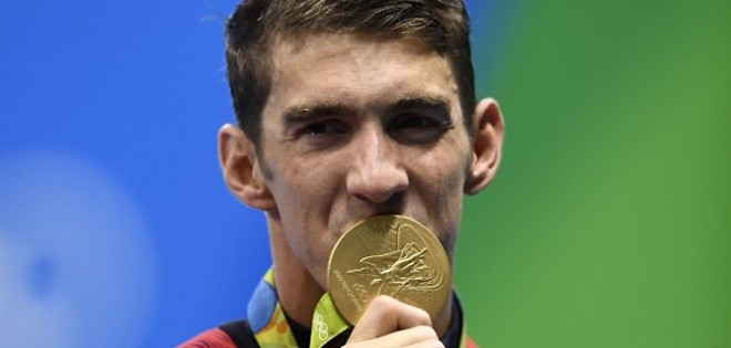 RÍO DE JANEIRO, Brasil.- El nuevo Phelps se mantiene como el deportista más laureado de la historia con 24 medallas. Foto: AFP.