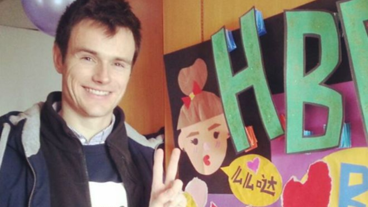 Un accidente de auto cambió para siempre la vida de Ben, quien despertó del coma hablando perfecto mandarín (y sin poder expresarse en su lengua materna).