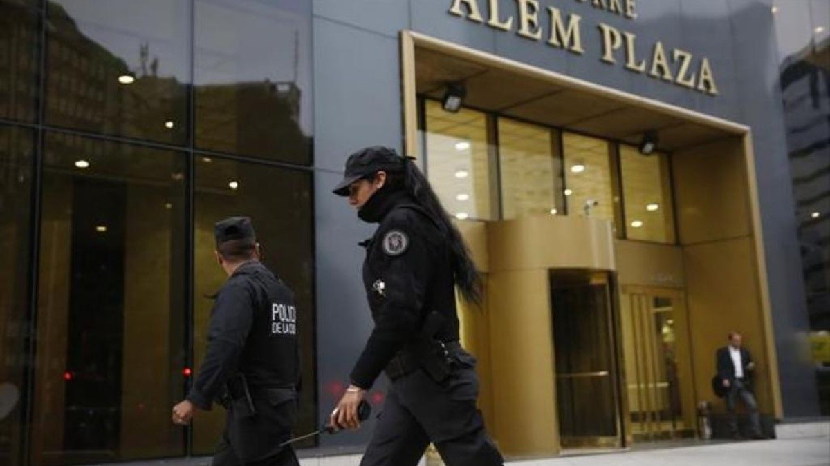 ARGENTINA.- Las oficinas de la constructora IECSA y de la italiana Ghella fueron allanadas este lunes en Buenos Aires. Foto referencial