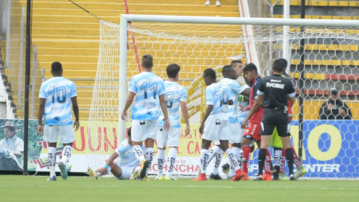 Desde la próxima fecha los partidos volverá a ser de viernes a domingo. Foto: API