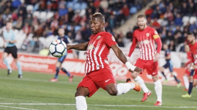 Pervis Estupiñán, lateral ecuatoriano.