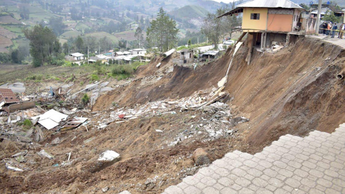 El suceso ocurrió en el barrio Tambán y no dejó personas heridas ni fallecidas. (Miduvi)