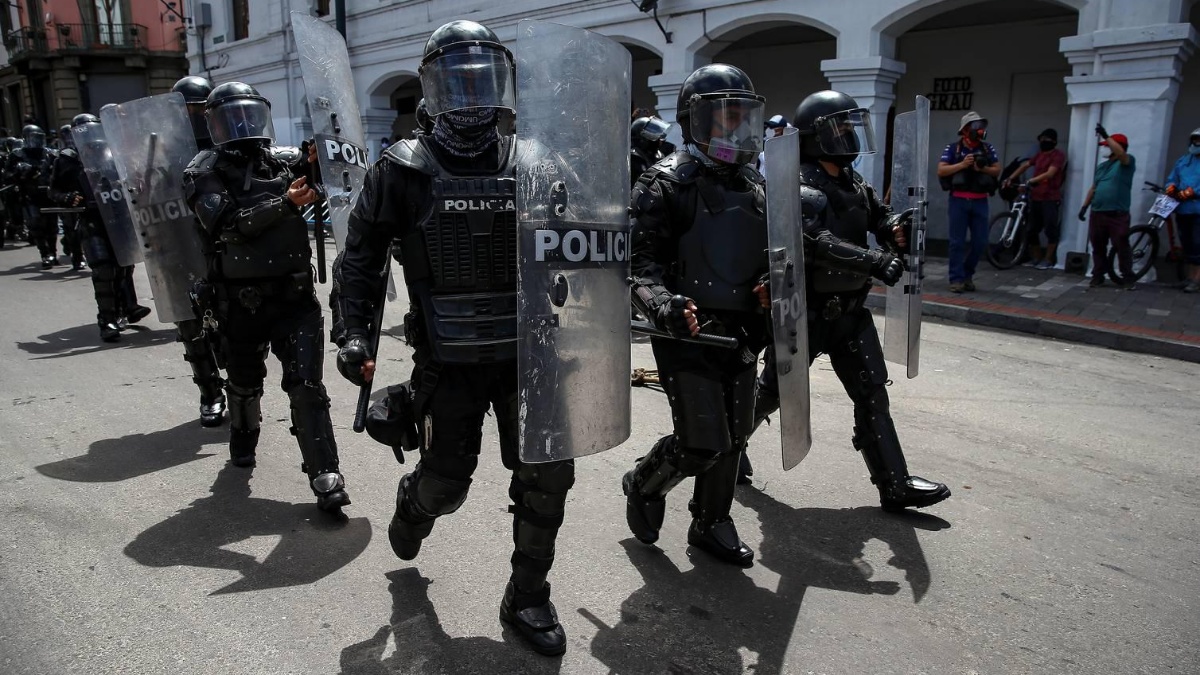 La Comisión de Seguridad deberá remitir un informe recomendando la ratificación o el allanamiento a este veto. (EFE)