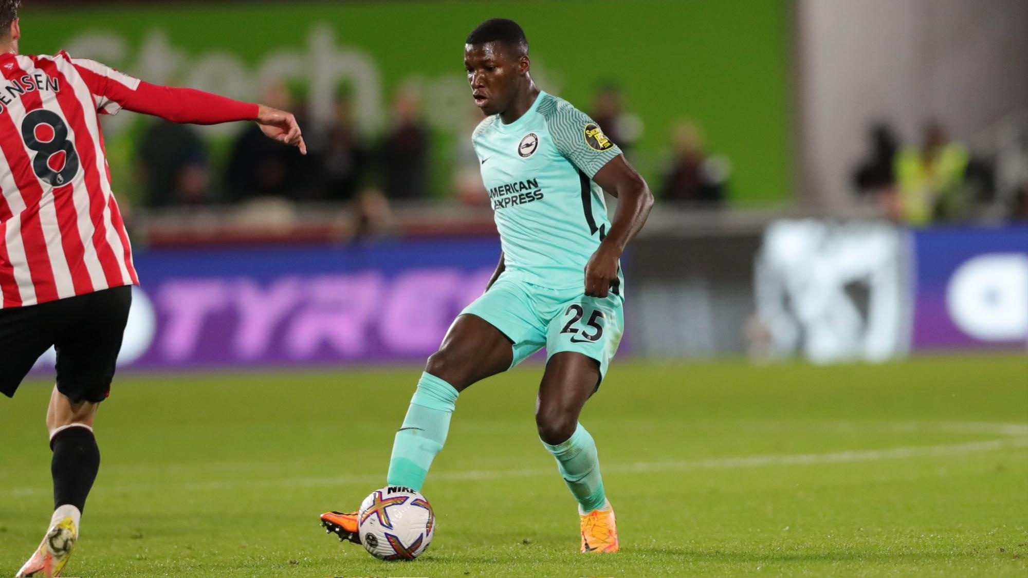 Moisés Caicedo y Pervis Estupiñán fueron titulares en la derrota 2-0 ante Brentford