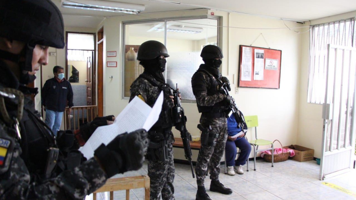 Agentes acudieron al CPL N° 3. (Fiscalía)