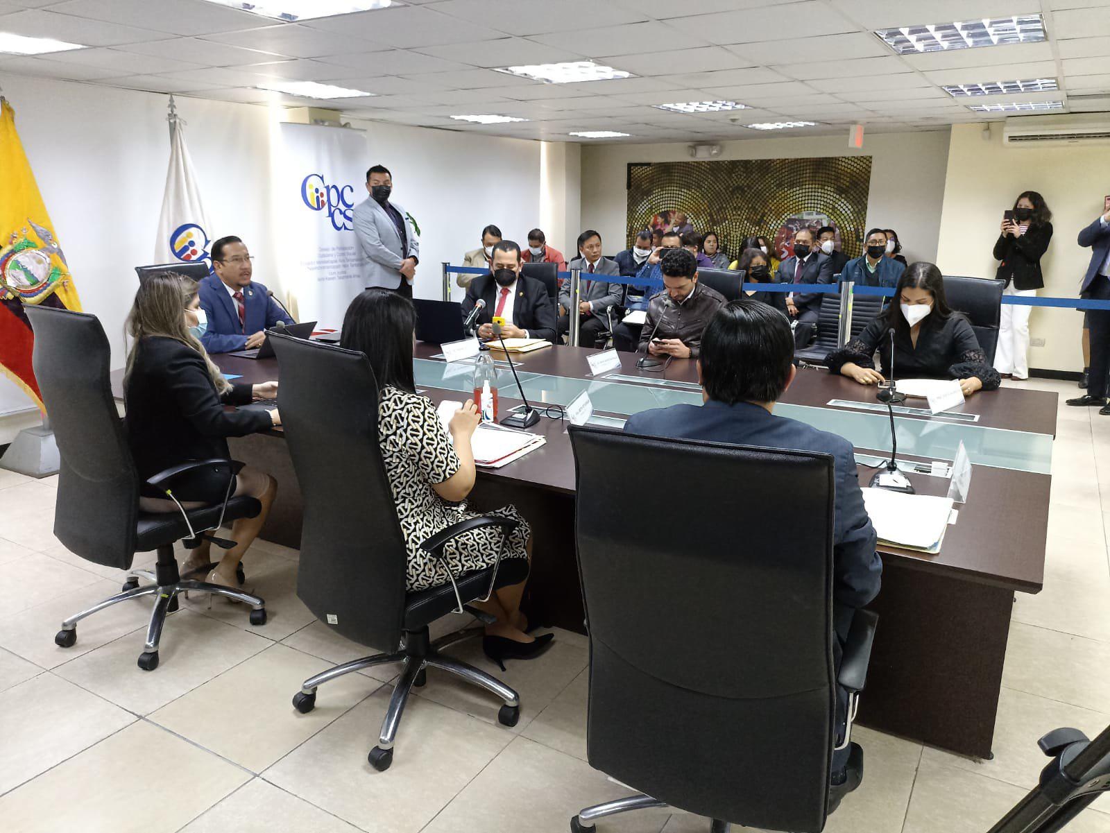 Los miembros del Cpccs en una sesión del Pleno. (Flickr Cpccs)