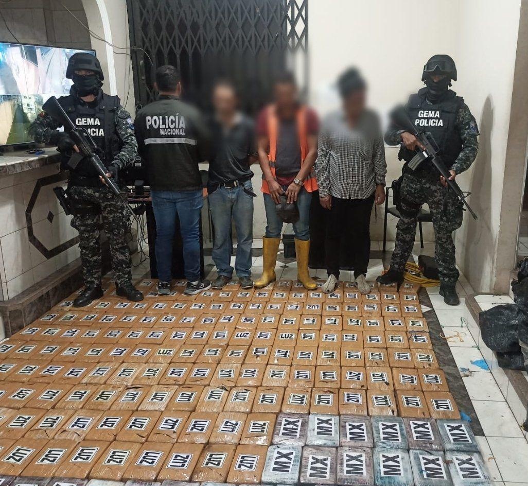 Estructuras criminales fueron afectadas en más de 43 millones de dólares americanos. (Cortesía de la Policía Nacional)