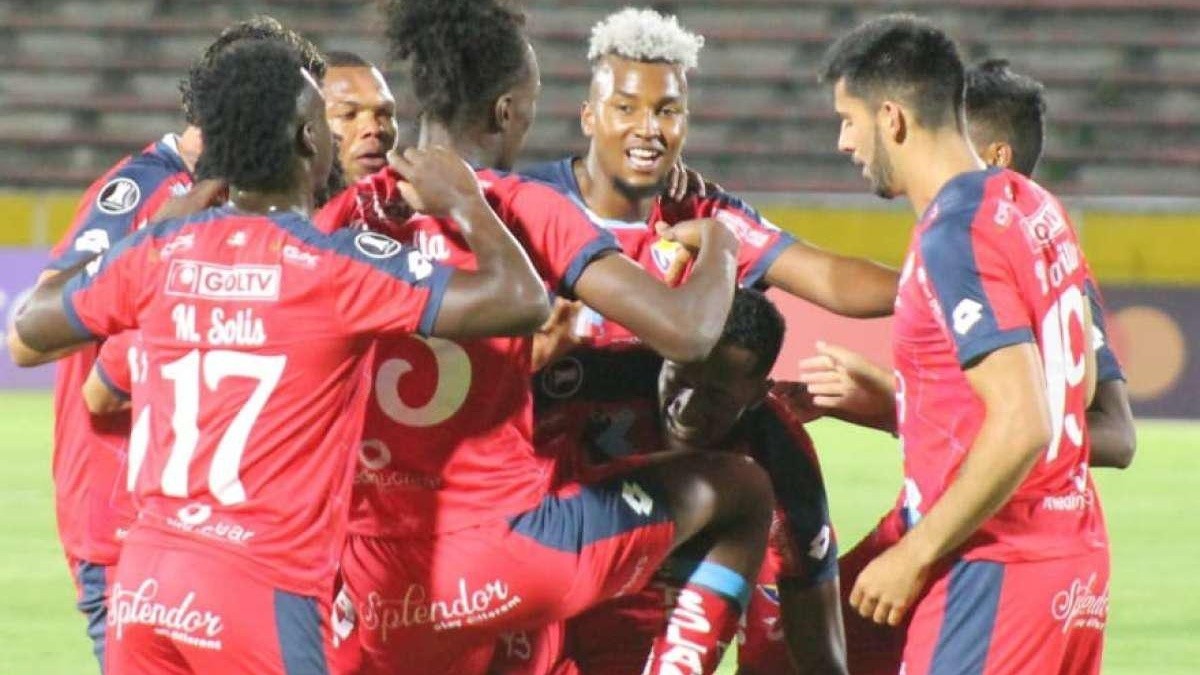 El cuadro militar llega al partido luego de vencer al Aucas por el torneo local.