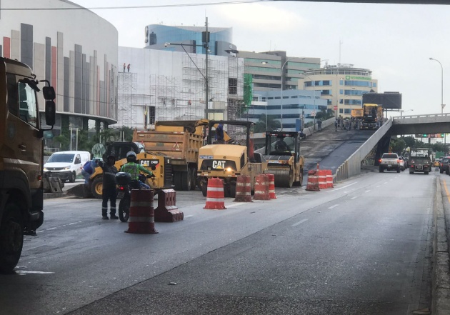 Paso a desnivel cerrado frente al Mall del Sol, por trabajaos de reparación (Foto: ATM)