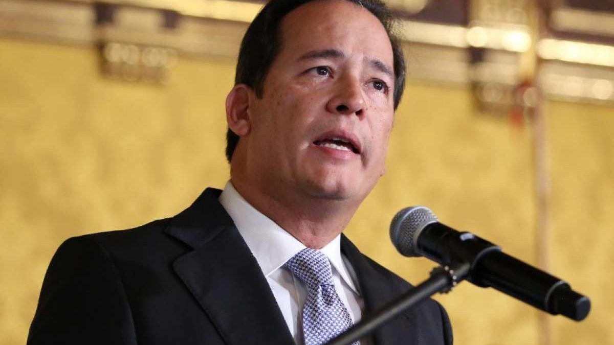 Henry Cucalón desde el Palacio de Carondelet. (Flickr Asamblea)