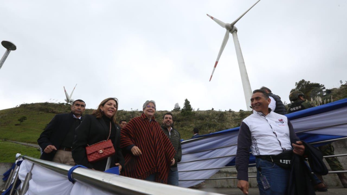 Lasso participó en la firma del contrato de inversión para el Proyecto Eólico Villonaco III. (Presidencia de la República)