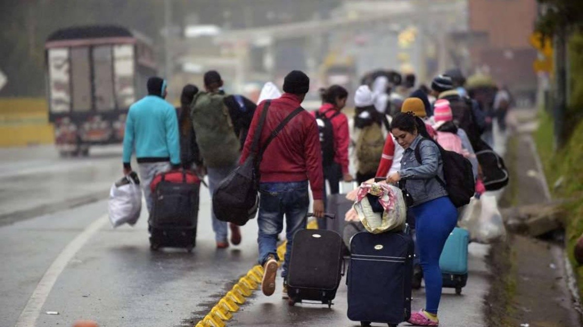 Miles de venezolanos migraron a pie desde su país. (Archivo)