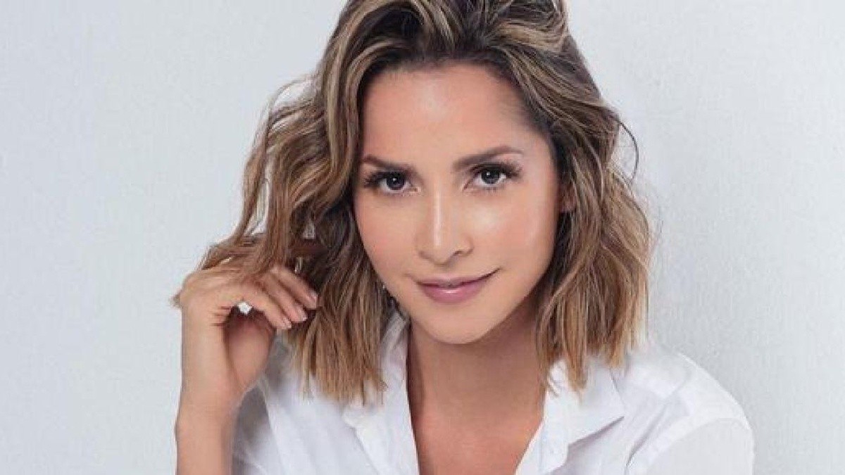 Carmen Villalobos, la reconocida actriz colombiana que encendió las alarmas en redes sociales por un supuesto embarazo en una imagen de archivo. (REDES SOCIALES)