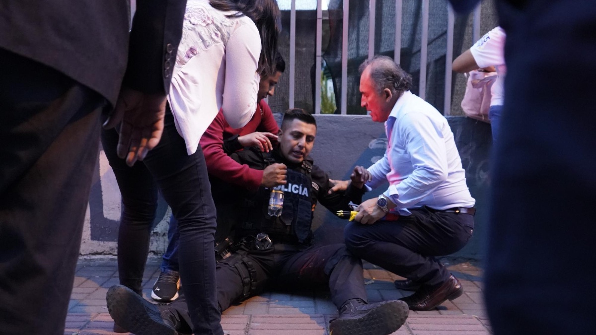 Al menos nueve personas resultaron heridas tras el atentado en el que falleció Fernando Villavicencio. (Foto: API / Juan Ruiz)