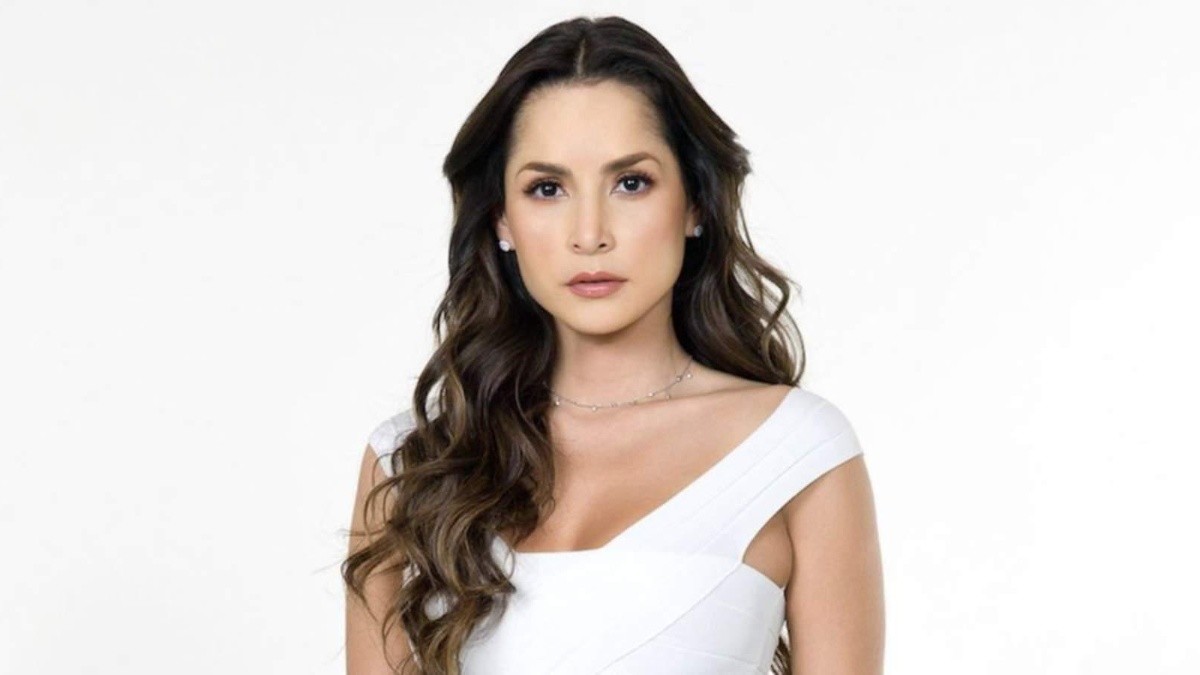 La actriz colombiana es la protagonista de la popular telenovela, en la que interpreta a Catalina Santana (Telemundo)