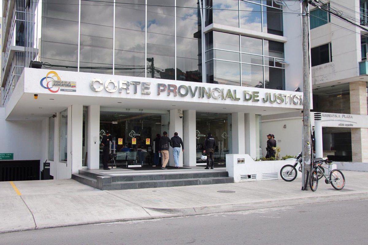 Edificio de la Corte Provincial de Justicia en el norte de Quito. (Fiscalía)