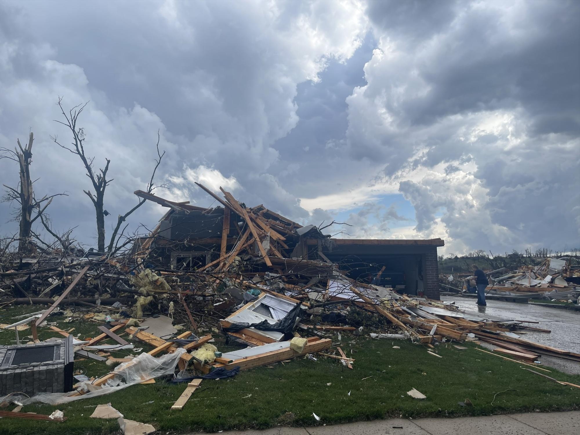 Casas destruidas por el paso de un tornado en Nebraska, Estados Unidos. (Foto: Internet)