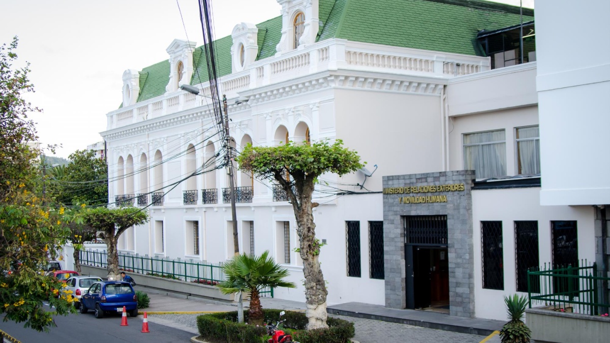 Edificio de la Cancillería en el norte de Quito. (Internet)