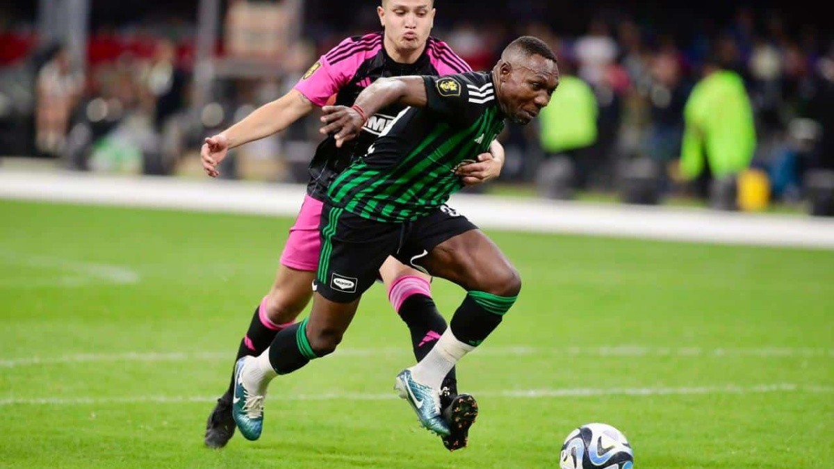 Walter Ayoví en un partido de la Kings League Américas (Foto: Internet)