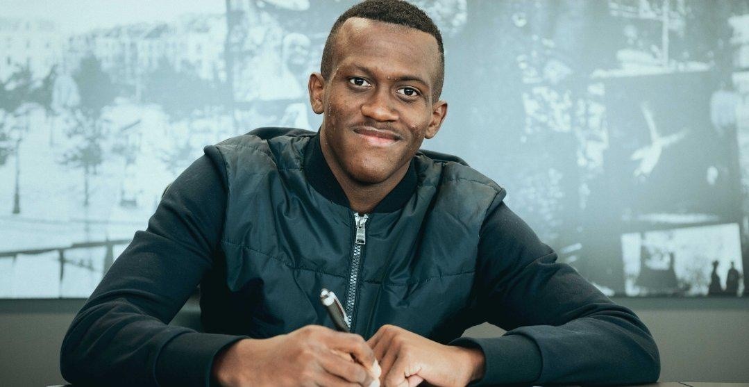 Justin Lerma es nuevo jugador del Borussia Dortmund. (Redes sociales)