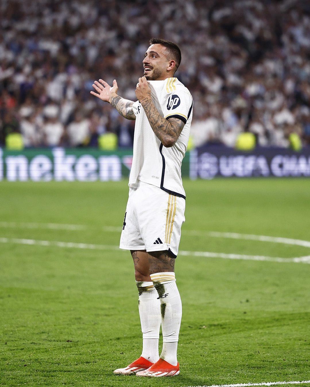 El delantero del Real Madrid, Joselu, celebra uno de sus dos goles anotados al Bayern Múnich en la semifinal de vuelta de la Champions League (Foto: Real Madrid)