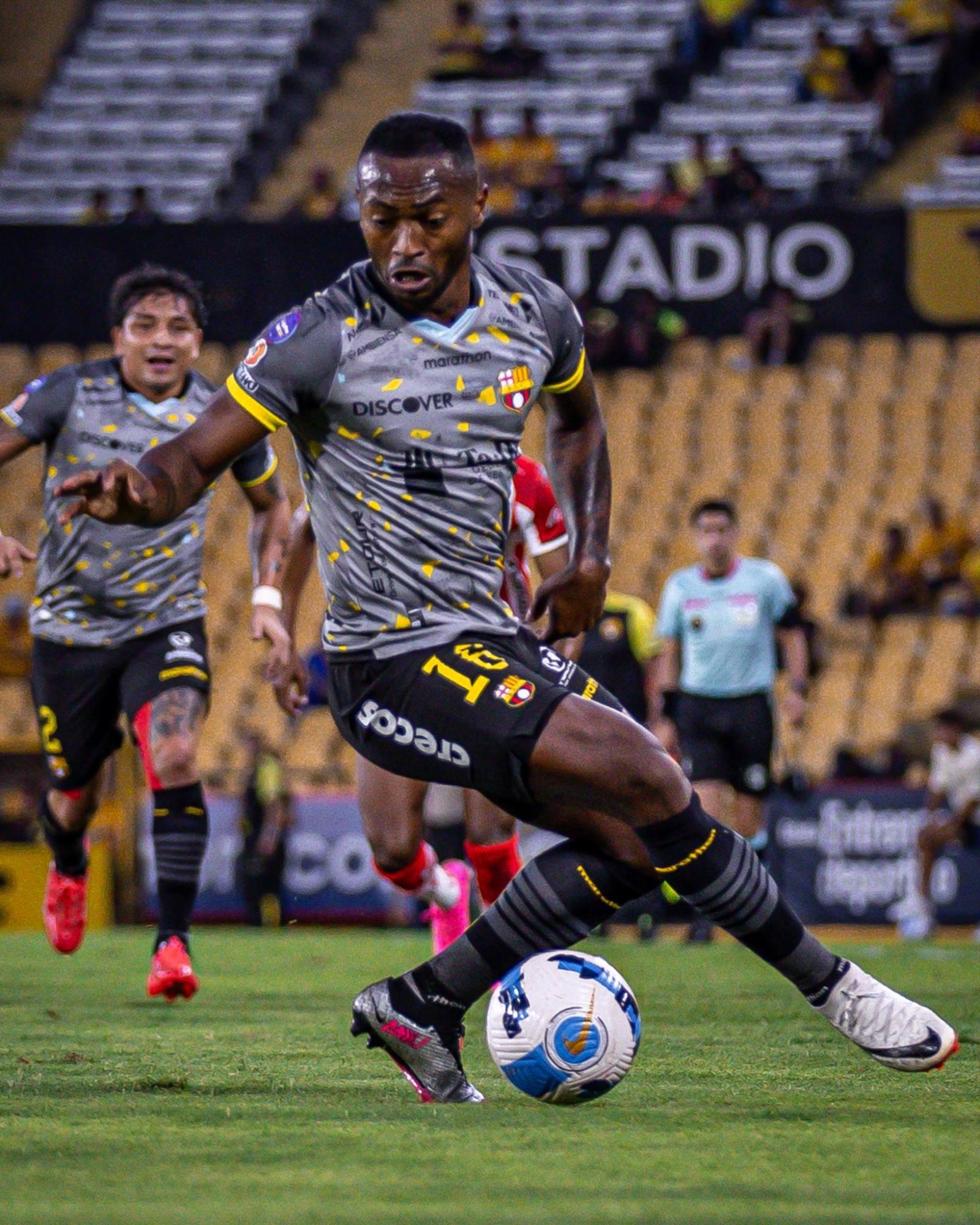 Pedro Pablo Perlaza terminó su contrato con Barcelona SC y se declaró como agente libre. (Redes sociales)