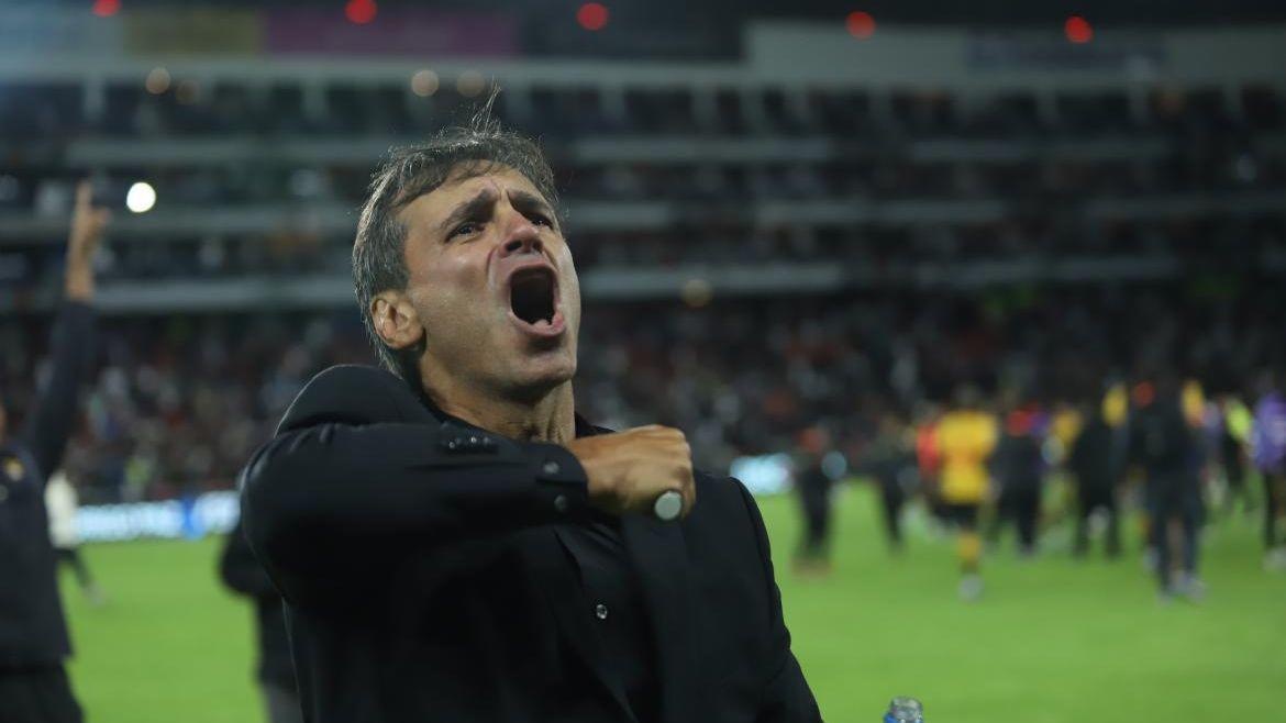 Fabián Bustos, entrenador argentino ha celebrado dos títulos sobre Liga. (Archivo)