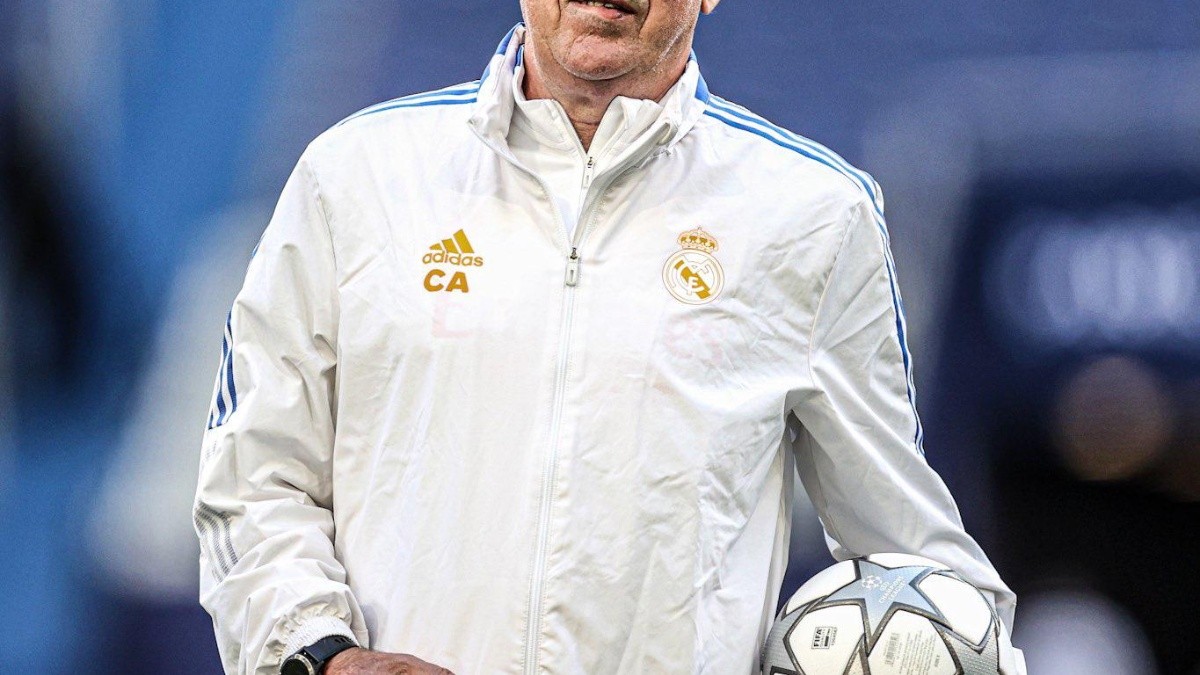 Carlo Ancelotti en un entrenamiento con el Real Madrid (Foto: Internet)