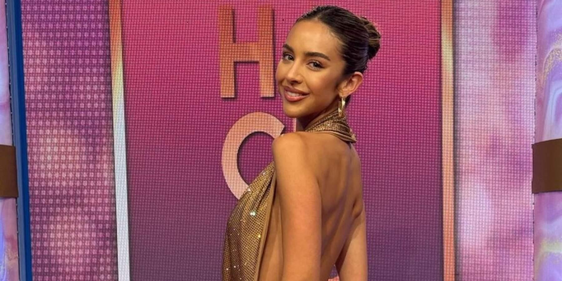 El lunes 10 de junio la joven modelo visitó las instalaciones de Ecuavisa y fue parte de los programas En Contacto y Hackers (Redes sociales)